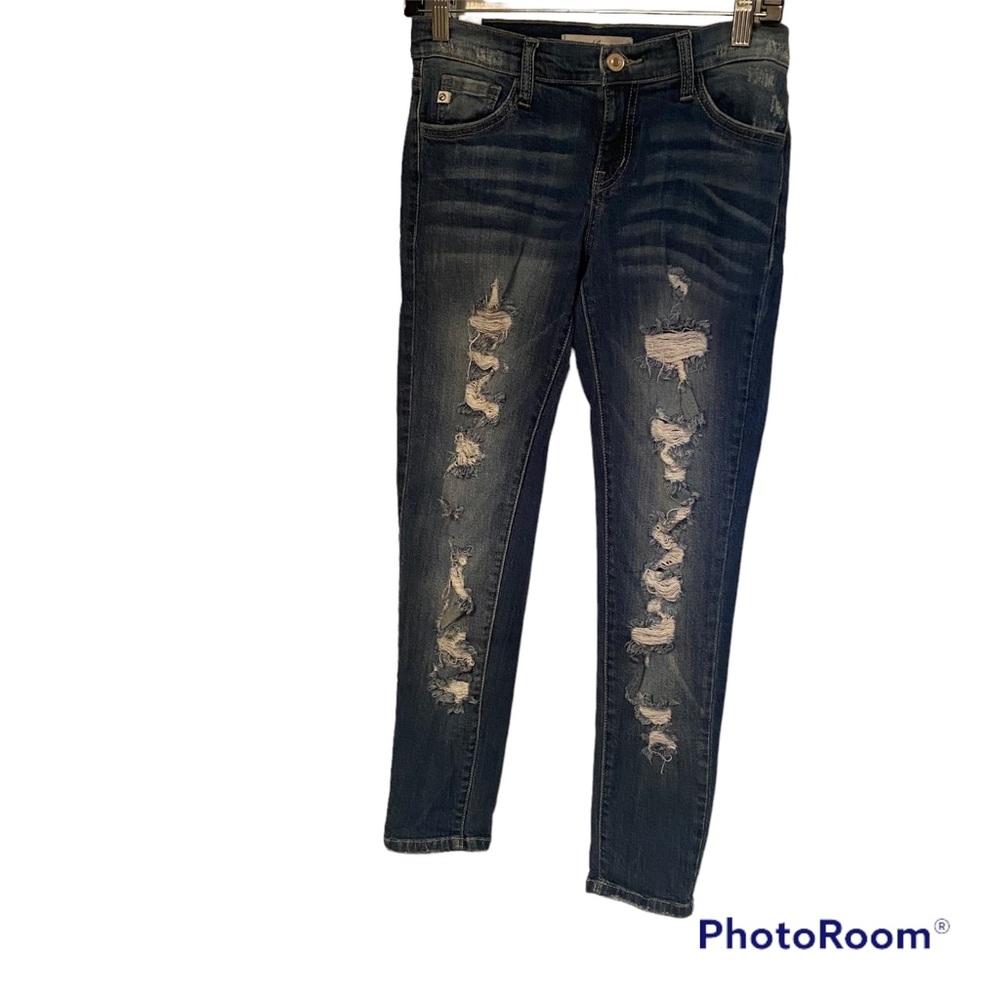 KANCAN JEANS BLUE DISTRESSED RIPPED SKINNY STRETCH SIZE 5 26 inseam 25.5”